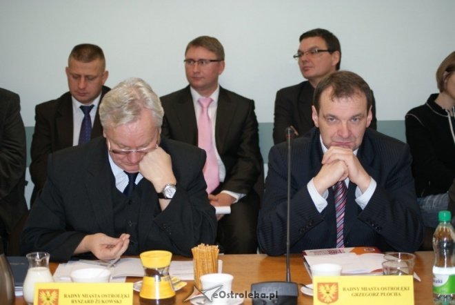 I sesja nowej Rady Miasta (01.12.2010) - zdjęcie #29 - eOstroleka.pl