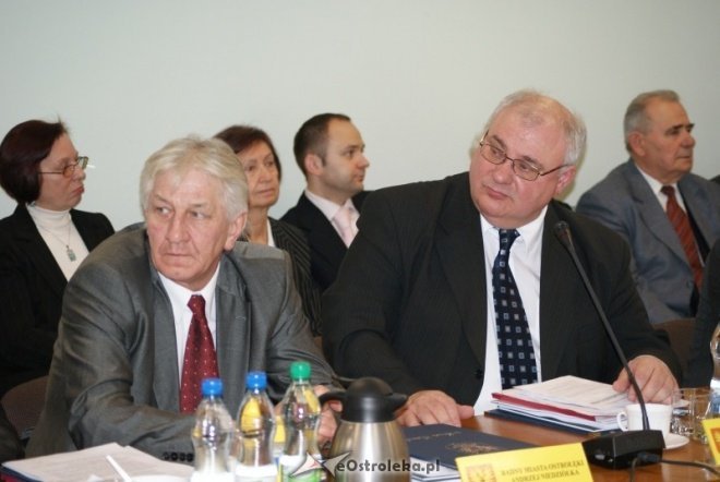 I sesja nowej Rady Miasta (01.12.2010) - zdjęcie #28 - eOstroleka.pl