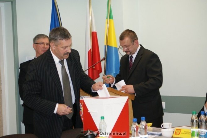 I sesja nowej Rady Miasta (01.12.2010) - zdjęcie #24 - eOstroleka.pl