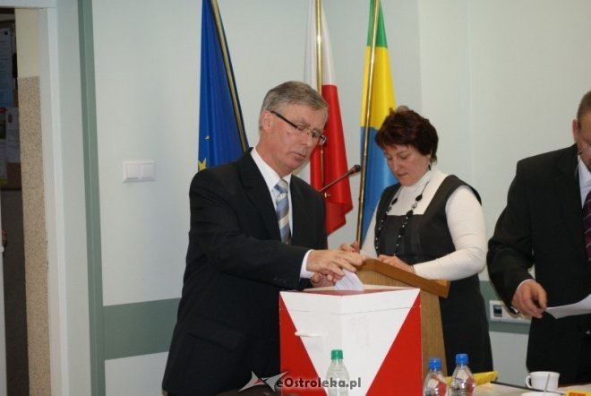 I sesja nowej Rady Miasta (01.12.2010) - zdjęcie #22 - eOstroleka.pl