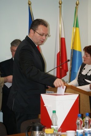 I sesja nowej Rady Miasta (01.12.2010) - zdjęcie #35 - eOstroleka.pl