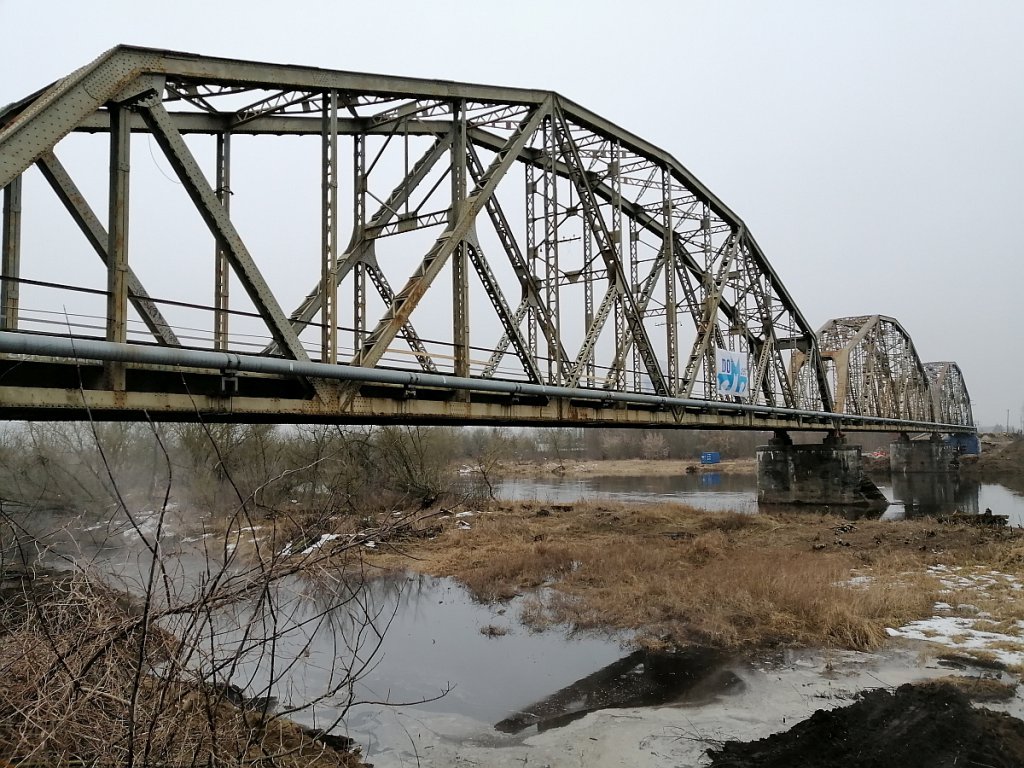 Ruszyli z rozbiórką mostu kolejowego na Narwi w Ostrołęce [01.03.2021] - zdjęcie #16 - eOstroleka.pl