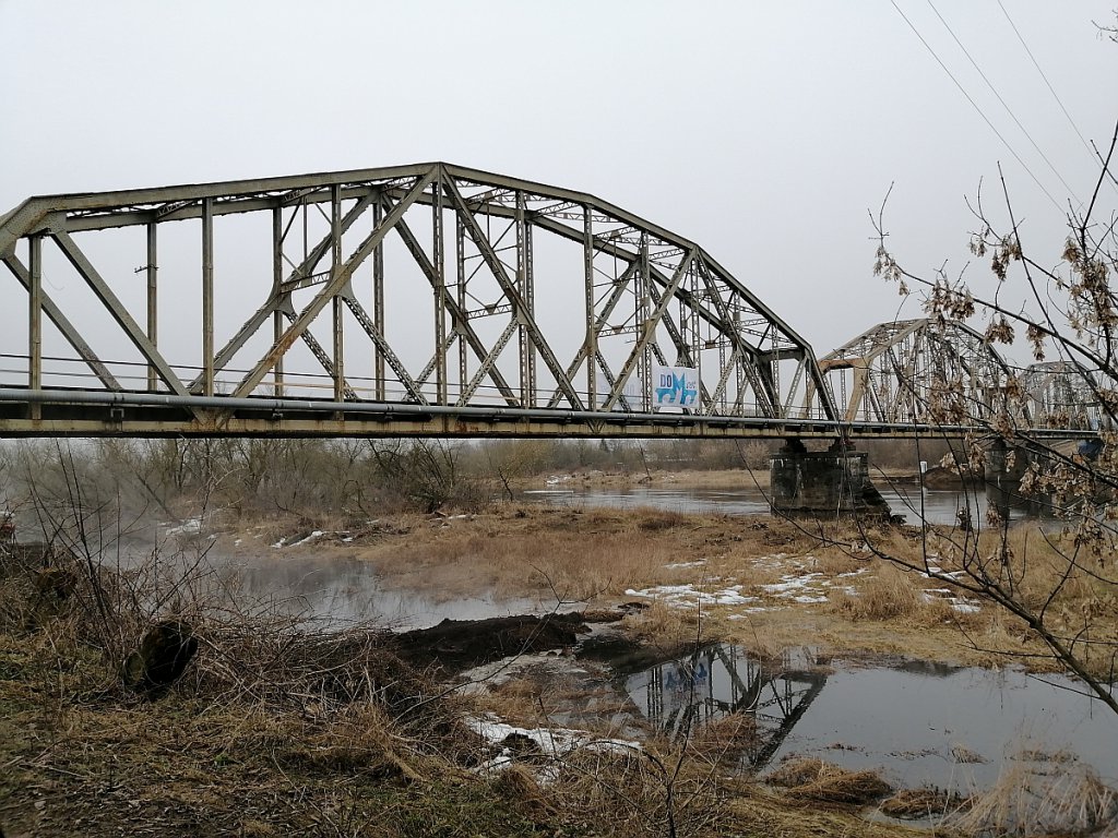 Ruszyli z rozbiórką mostu kolejowego na Narwi w Ostrołęce [01.03.2021] - zdjęcie #20 - eOstroleka.pl