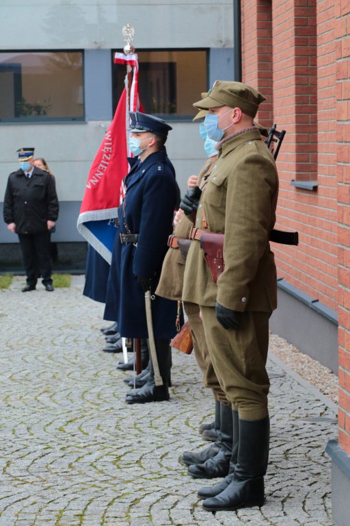 Narodowy Dzień Pamięci Żołnierzy Wyklętych w Ostrołęce [01.03.2021] - zdjęcie #3 - eOstroleka.pl