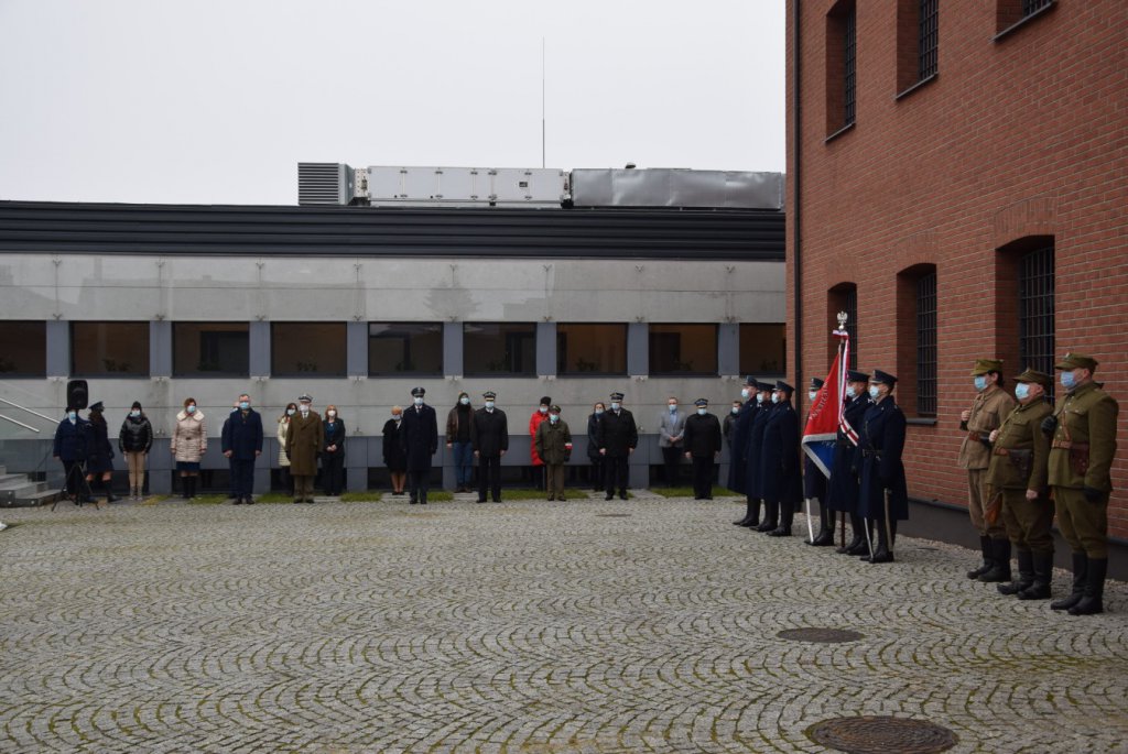 Narodowy Dzień Pamięci Żołnierzy Wyklętych w Ostrołęce [01.03.2021] - zdjęcie #22 - eOstroleka.pl