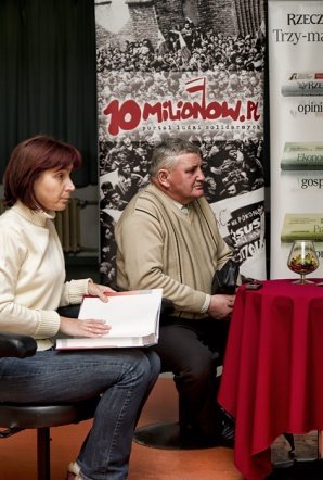 Encyklopedia Solidarności (02.12.2010) - zdjęcie #2 - eOstroleka.pl