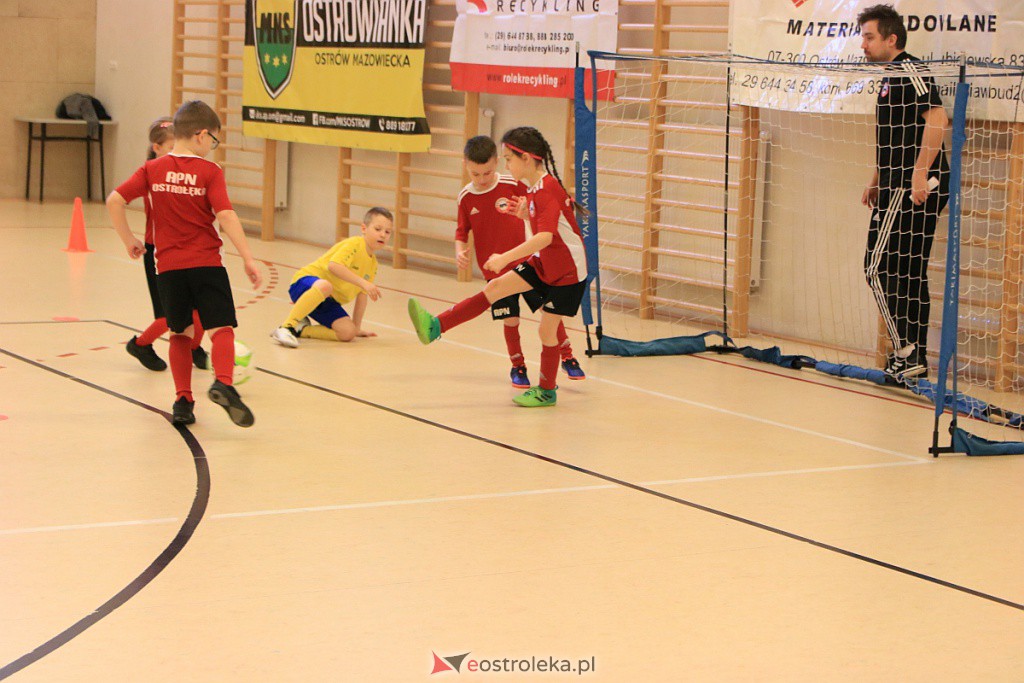Turniej Ostrrowianka CUP 2021 - rocznik 2014 [06.03.2021] - zdjęcie #43 - eOstroleka.pl