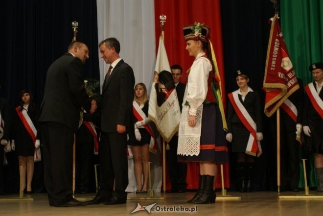 Uroczysta sesja Rady Miasta (03.12.2010) - zdjęcie #9 - eOstroleka.pl