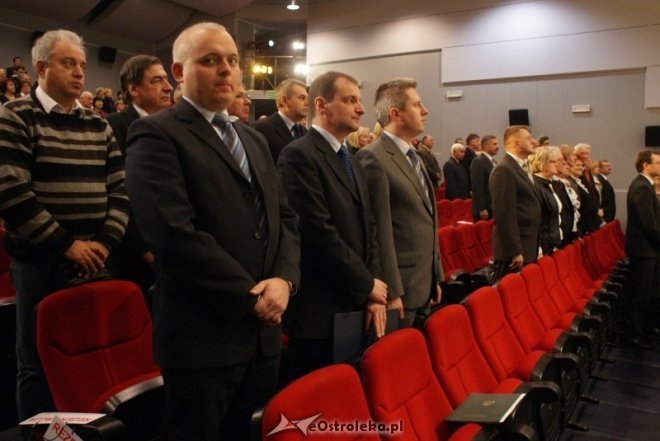 Uroczysta sesja Rady Miasta (03.12.2010) - zdjęcie #1 - eOstroleka.pl