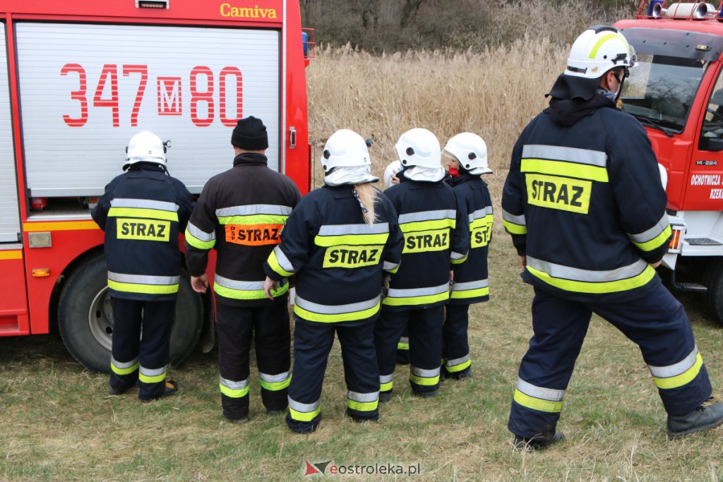 Pożar przy miejskiej oczyszczalni ścieków [05.04.2021] - zdjęcie #15 - eOstroleka.pl
