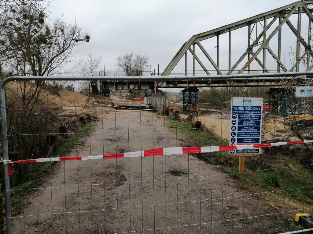 Most kolejowy znika z krajobrazu Ostrołęki [16.04.2021] - zdjęcie #7 - eOstroleka.pl