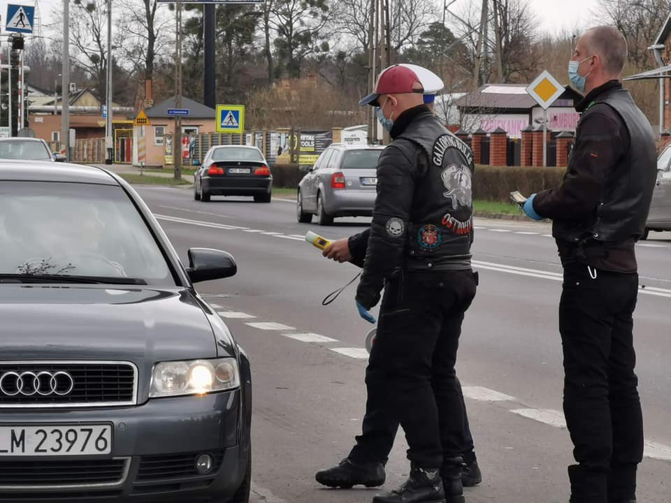Akcja &bdquo;Patrz w lusterka, motocykle są wszędzie&rdquo; w Ostrołęce [18.04.2021] - zdjęcie #2 - eOstroleka.pl