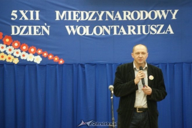Dzień Wolontariusza (6.12.2010) - zdjęcie #48 - eOstroleka.pl