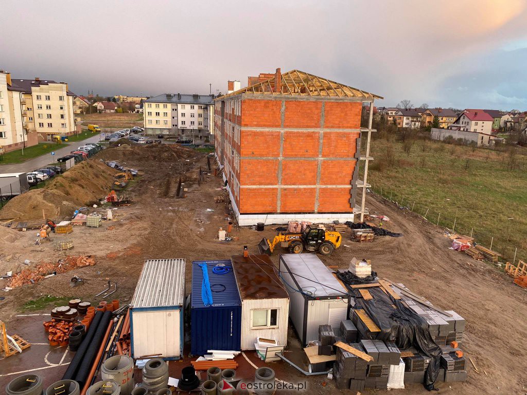 Trwają prace przy budowie bloku OTBS - zdjęcie #5 - eOstroleka.pl