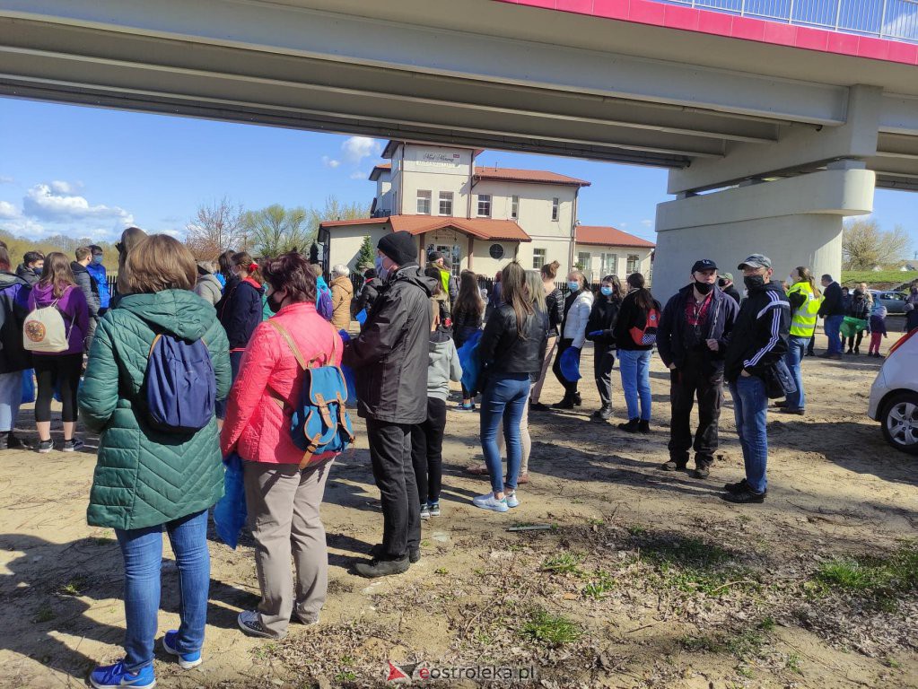 Wielkie sprzątanie nad Narwią - zdjęcie #35 - eOstroleka.pl