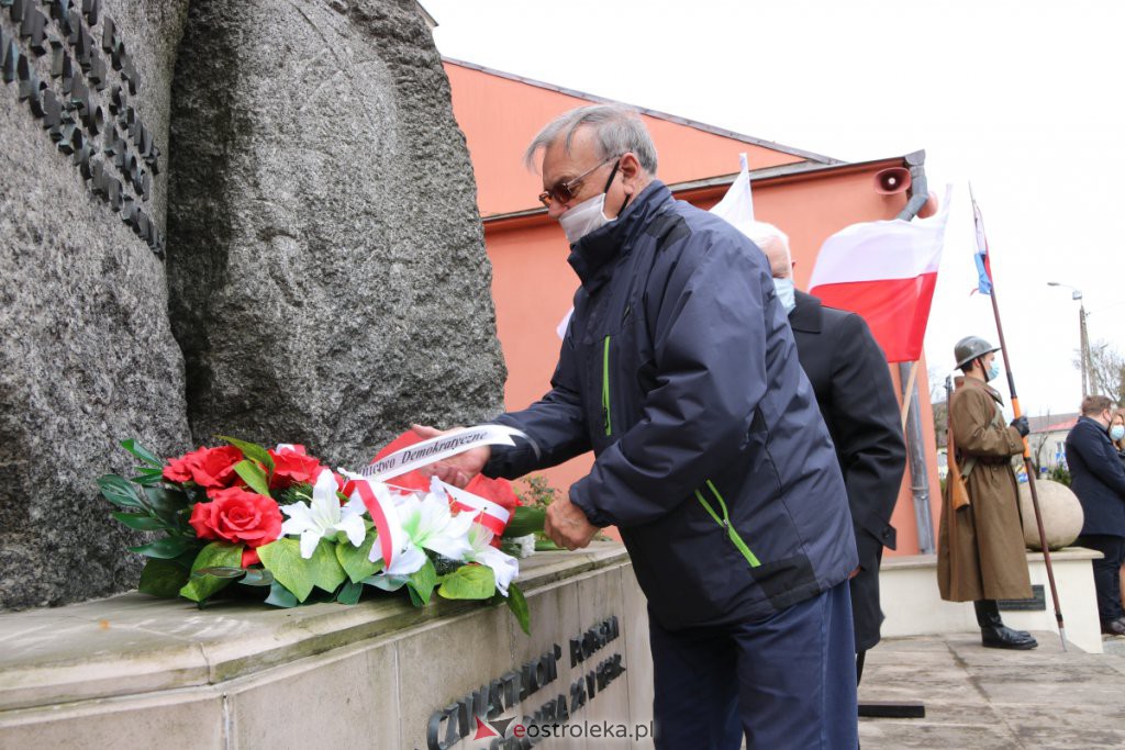 Święto Konstytucji 3 maja - uroczystości w Ostrołęce [03.05.2021] - zdjęcie #16 - eOstroleka.pl
