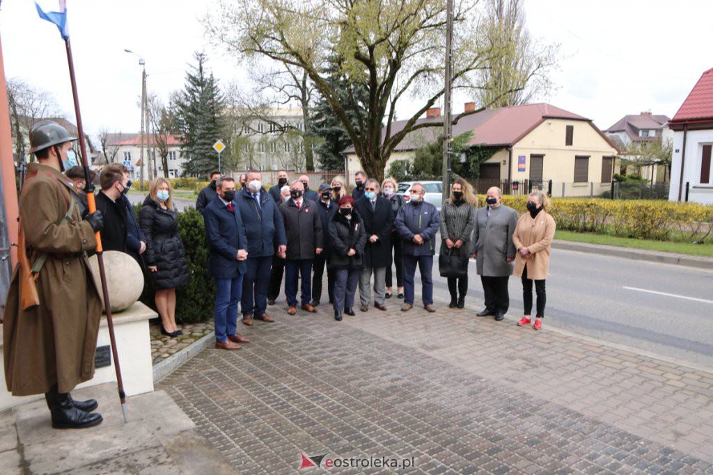 Święto Konstytucji 3 maja - uroczystości w Ostrołęce [03.05.2021] - zdjęcie #9 - eOstroleka.pl