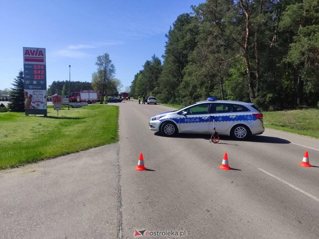 Wypadek w Damiętach. Są utrudnienia w ruchu między Ostrołęką a Goworowem [13.05.2021] - zdjęcie #19 - eOstroleka.pl