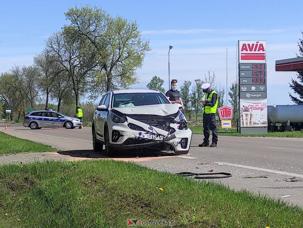 Wypadek w Damiętach. Są utrudnienia w ruchu między Ostrołęką a Goworowem [13.05.2021] - zdjęcie #13 - eOstroleka.pl