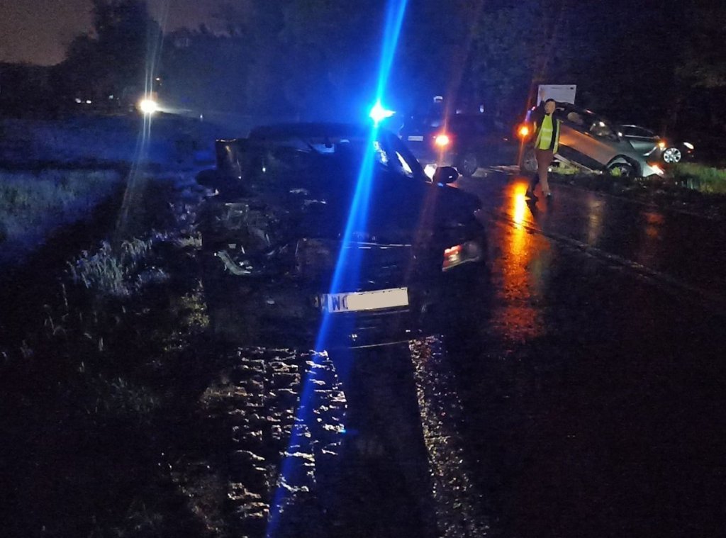 Wypadek w Zabrodziu na DK-53 [17.05.2021] - zdjęcie #5 - eOstroleka.pl