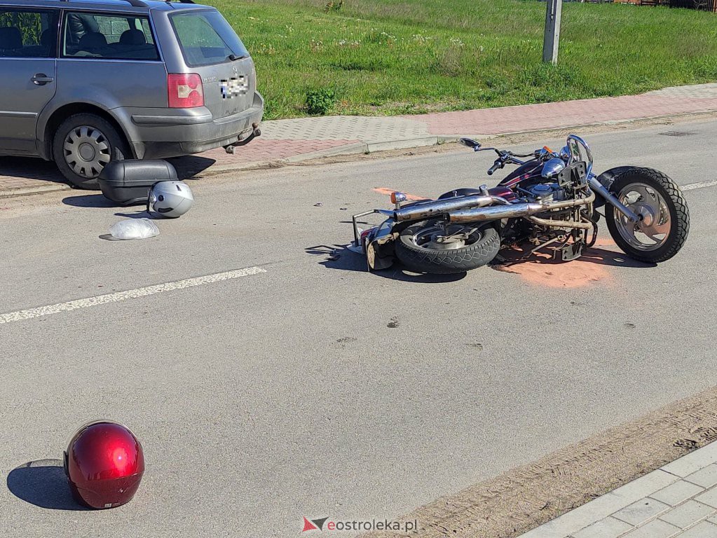 Wypadek w Goworowie. Poszkodowane dwie osoby [20.05.2021] - zdjęcie #9 - eOstroleka.pl