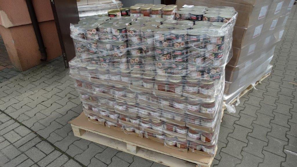 Kolejny transport żywności trafił do Ostrołęki. Pomoc otrzyma 800 osób - zdjęcie #17 - eOstroleka.pl