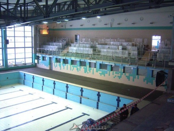 Budowa basenu (13.12.2010) - zdjęcie #8 - eOstroleka.pl