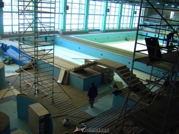 Budowa basenu (13.12.2010) - zdjęcie #13 - eOstroleka.pl