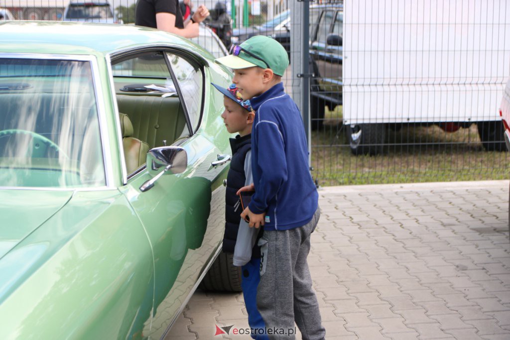 Zlot fanów amerykańskiej motoryzacji [30.05.2021] - zdjęcie #54 - eOstroleka.pl