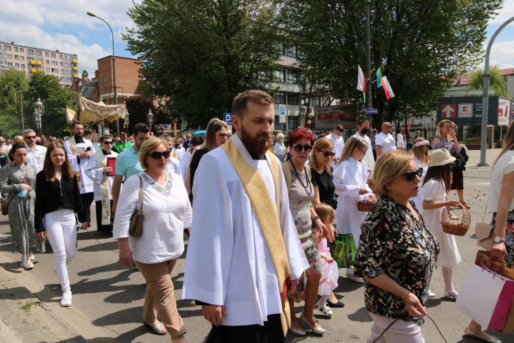 Boże Ciało 2021 parafii pw. św. Antoniego Padewskiego w Ostrołęce [03.06.2021] - zdjęcie #106 - eOstroleka.pl
