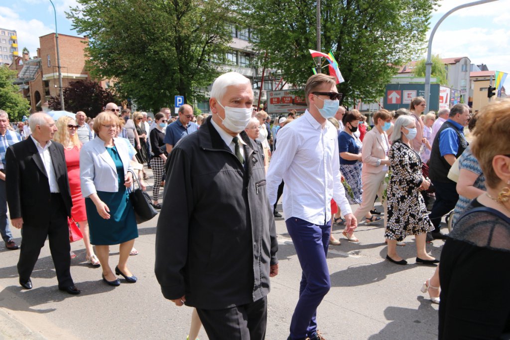 Boże Ciało 2021 parafii pw. św. Antoniego Padewskiego w Ostrołęce [03.06.2021] - zdjęcie #82 - eOstroleka.pl