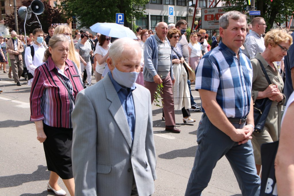 Boże Ciało 2021 parafii pw. św. Antoniego Padewskiego w Ostrołęce [03.06.2021] - zdjęcie #78 - eOstroleka.pl