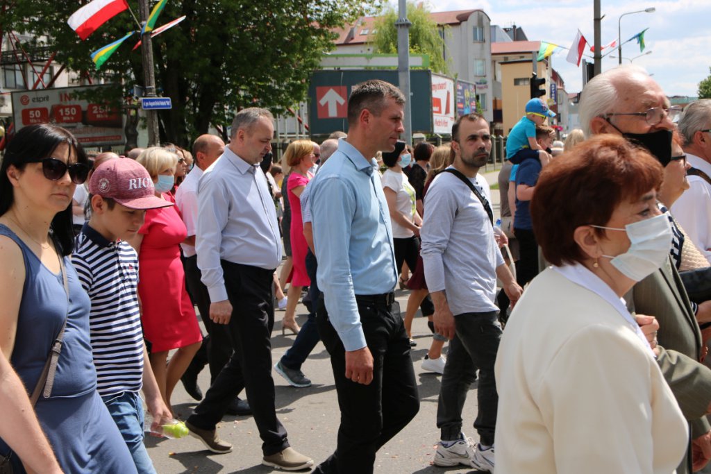 Boże Ciało 2021 parafii pw. św. Antoniego Padewskiego w Ostrołęce [03.06.2021] - zdjęcie #69 - eOstroleka.pl