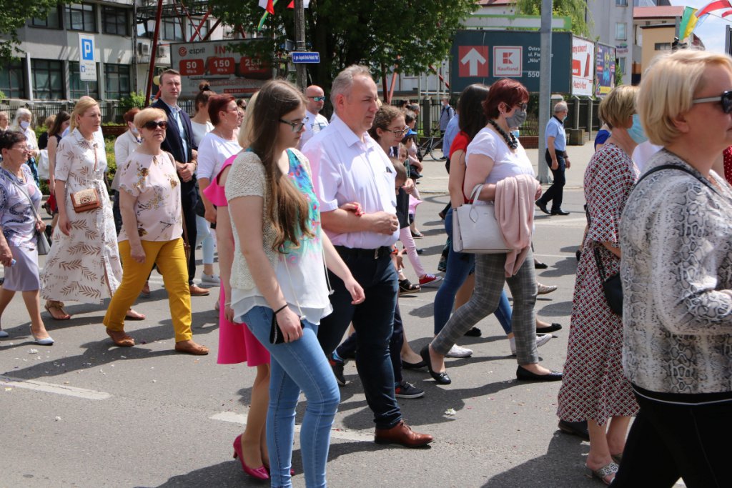 Boże Ciało 2021 parafii pw. św. Antoniego Padewskiego w Ostrołęce [03.06.2021] - zdjęcie #63 - eOstroleka.pl