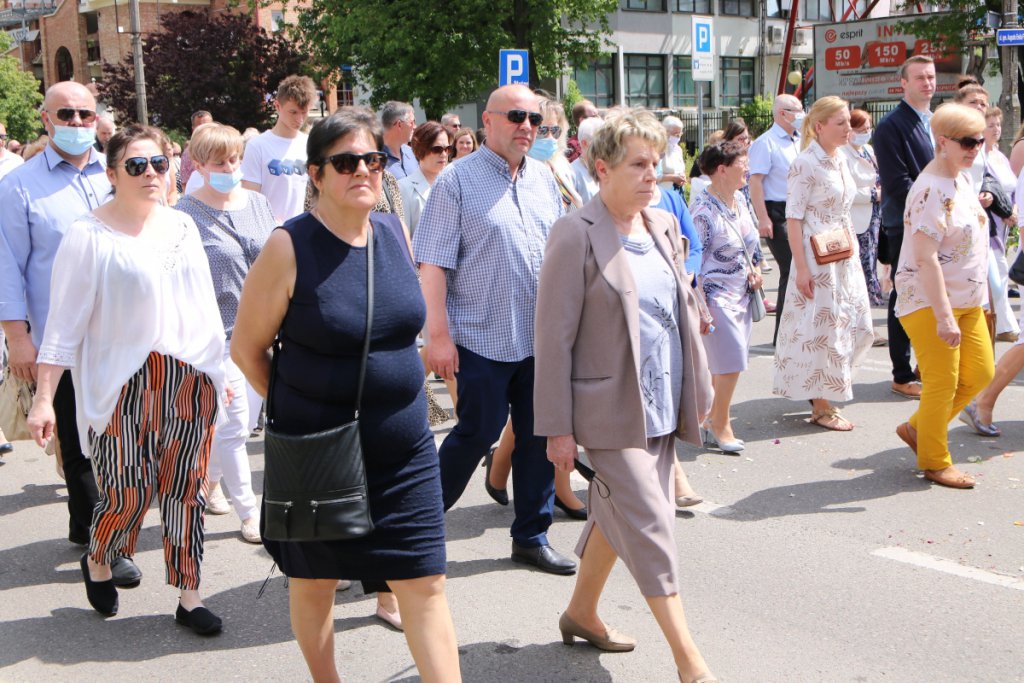 Boże Ciało 2021 parafii pw. św. Antoniego Padewskiego w Ostrołęce [03.06.2021] - zdjęcie #61 - eOstroleka.pl