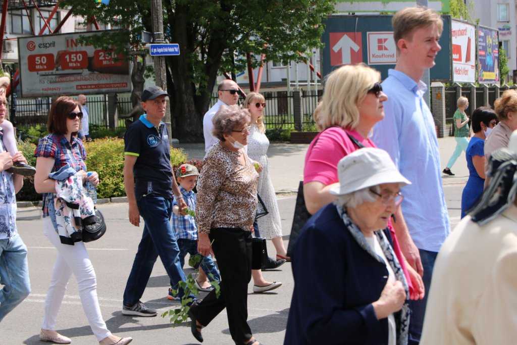 Boże Ciało 2021 parafii pw. św. Antoniego Padewskiego w Ostrołęce [03.06.2021] - zdjęcie #37 - eOstroleka.pl