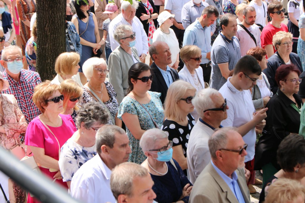 Boże Ciało 2021 parafii pw. św. Antoniego Padewskiego w Ostrołęce [03.06.2021] - zdjęcie #18 - eOstroleka.pl