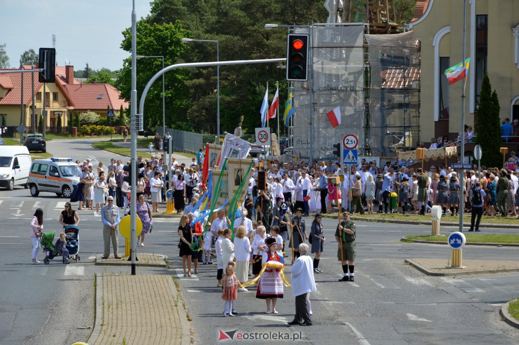 Boże Ciało 2021 parafii pw. św. Franciszka w Ostrołęce [03.06.2021] - zdjęcie #4 - eOstroleka.pl