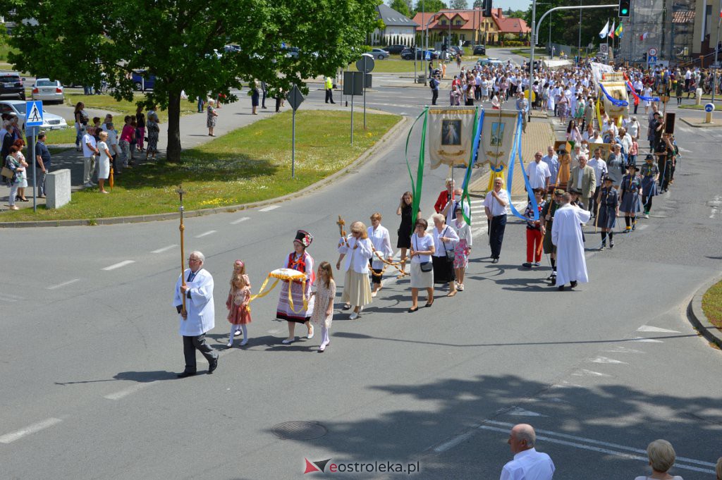 Boże Ciało 2021 parafii pw. św. Franciszka w Ostrołęce [03.06.2021] - zdjęcie #13 - eOstroleka.pl