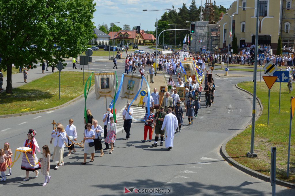 Boże Ciało 2021 parafii pw. św. Franciszka w Ostrołęce [03.06.2021] - zdjęcie #16 - eOstroleka.pl