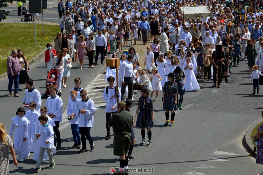 Boże Ciało 2021 parafii pw. św. Franciszka w Ostrołęce [03.06.2021] - zdjęcie #38 - eOstroleka.pl