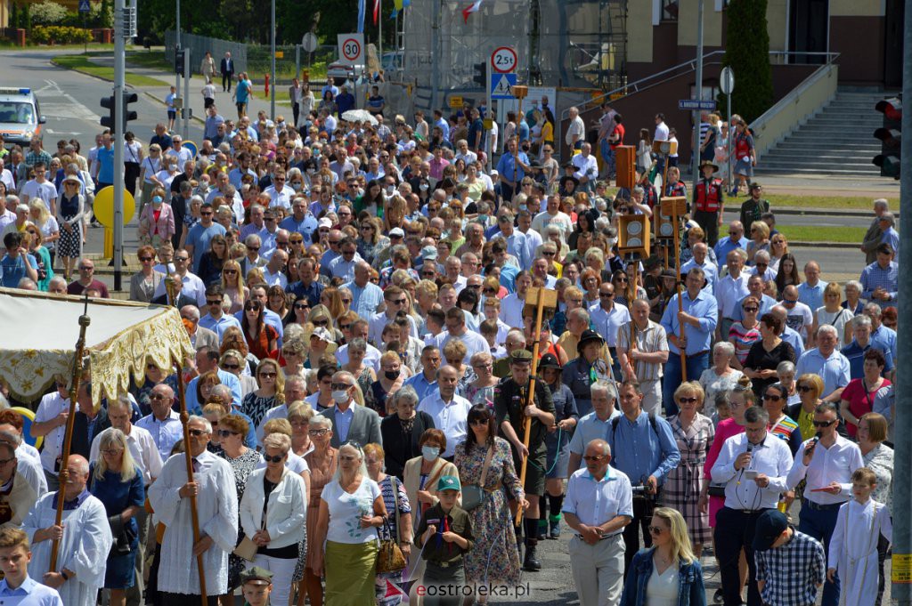 Boże Ciało 2021 parafii pw. św. Franciszka w Ostrołęce [03.06.2021] - zdjęcie #54 - eOstroleka.pl