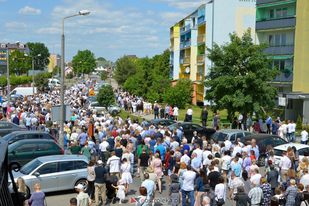 Boże Ciało 2021 parafii pw. św. Franciszka w Ostrołęce [03.06.2021] - zdjęcie #1 - eOstroleka.pl