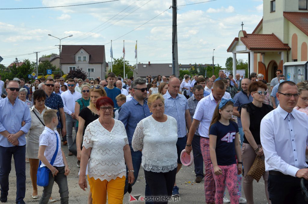 Boże Ciało 2021 parafii pw. NMP Królowej Rodzin w Ostrołęce [03.06.2021] - zdjęcie #84 - eOstroleka.pl