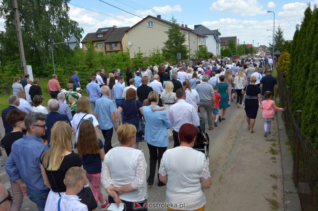 Boże Ciało 2021 parafii pw. NMP Kr&oacute;lowej Rodzin w Ostrołęce [03.06.2021] - zdjęcie #26 - eOstroleka.pl