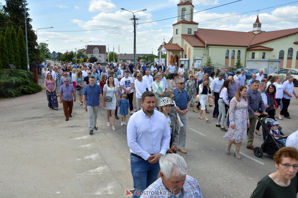 Boże Ciało 2021 parafii pw. NMP Kr&oacute;lowej Rodzin w Ostrołęce [03.06.2021] - zdjęcie #23 - eOstroleka.pl