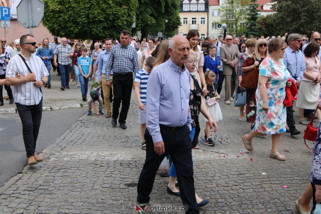 Boże Ciało 2021 w parafii pw. Nawiedzenia NMP (fara) [03.06.2021] - zdjęcie #46 - eOstroleka.pl