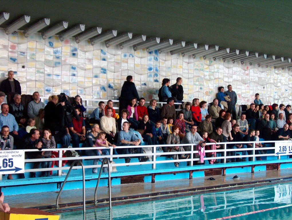 Zawody pływackie - 2004 r. - zdjęcie #5 - eOstroleka.pl