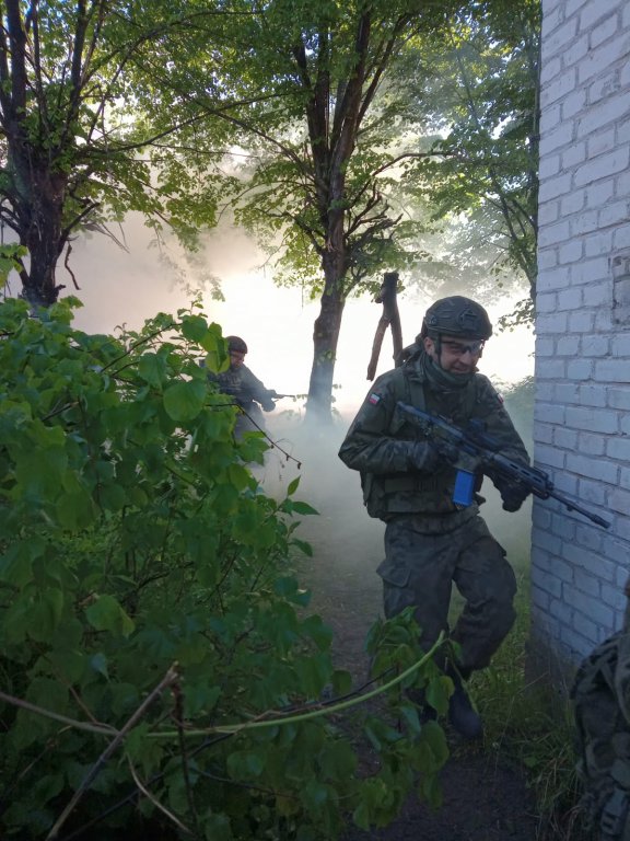 Mazowieccy terytorialsi ćwiczą walki w budynkach [07.06.2021] - zdjęcie #6 - eOstroleka.pl