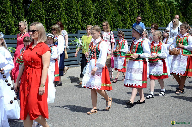 Procesja Bożego Ciała w Kadzidle [07.06.2021] - zdjęcie #52 - eOstroleka.pl
